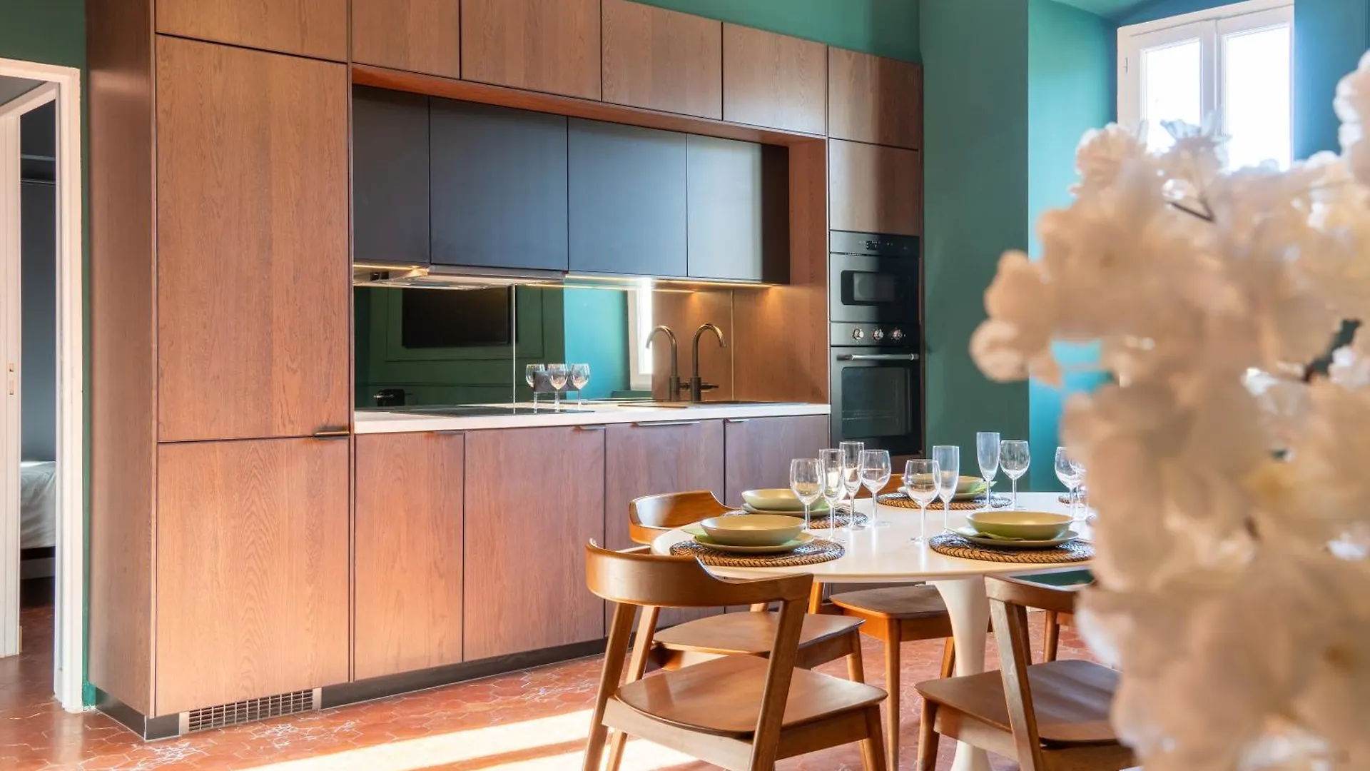 Escale Capucines - 3 Chambres Doubles 95 M2 Decore Chic Et Elegant Ideal Groupes La Ciotat 0*,  France